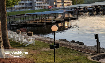 Lake Breeze Resort boat rental operation on Camdenton, MO 4