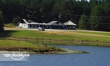Midway Marina boat rental operation on Fulton, MS 1