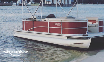 Nauti-Toons Boat Rentals boat rental operation on Biloxi, MS 4