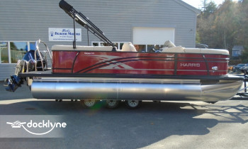 Bob's Beacon Marina boat rental operation on Newbury, NH 3