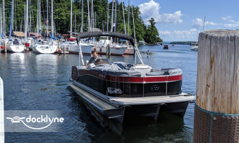 Fay's Boat Yard boat rental operation on Gilford, NH 3