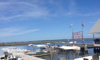 Causeway Boat Rentals boat rental operation on Manahawkin, NJ 4