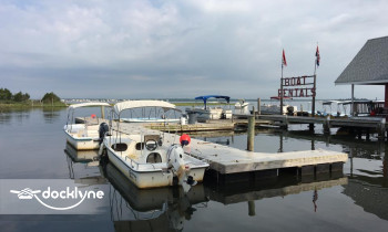 Causeway Boat Rentals boat rental operation on Manahawkin, NJ 3