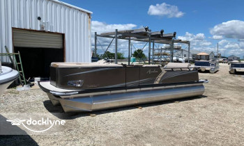 Dad's Place Marina boat rental operation on North Wildwood, NJ 3