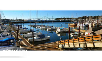 Embarcadero Resort & Marina boat rental operation on Newport, OR 7