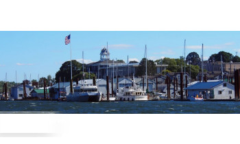 St. Helens Marina boat rental operation on St Helens, OR 3